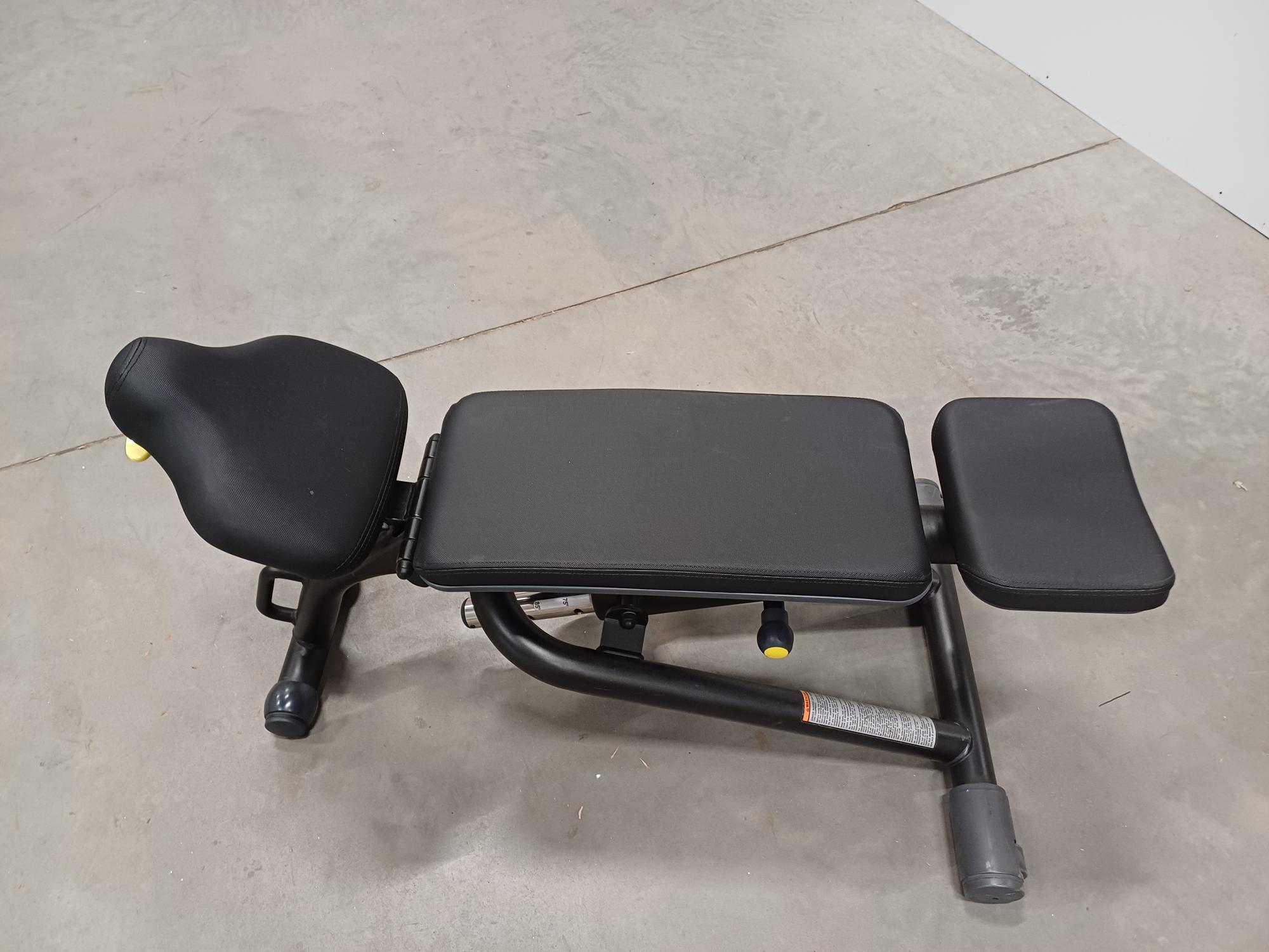 Adjustable Bench TECHNOGYM USED